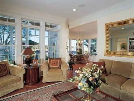 waterfront home pic 3